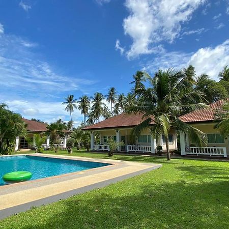 Palm Gardens Resort Bang Saphan Buitenkant foto