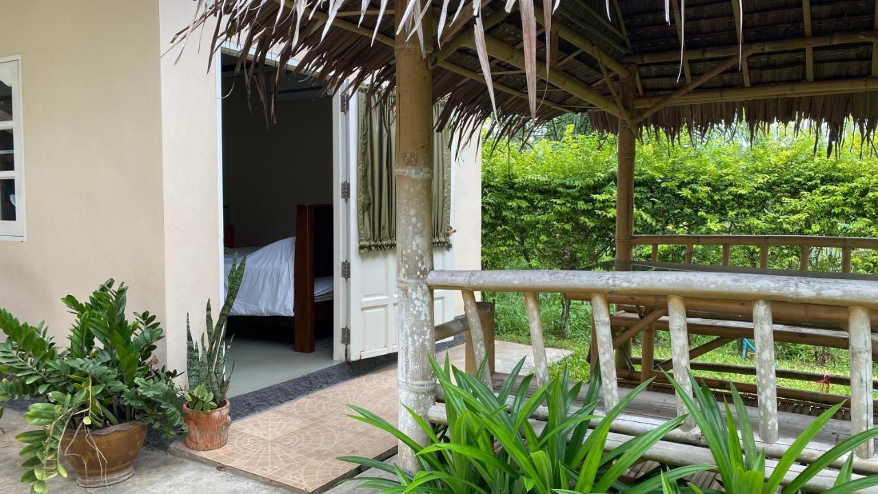 Palm Gardens Resort Bang Saphan Buitenkant foto