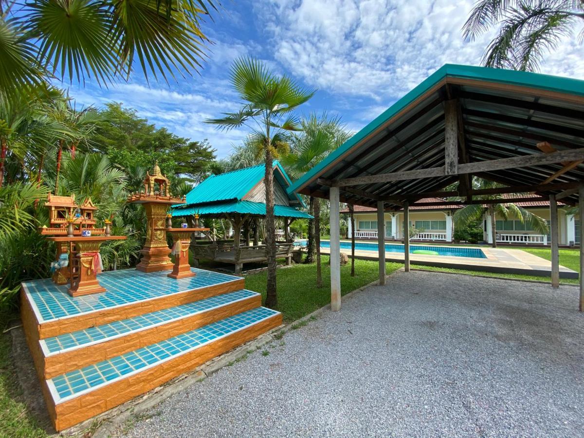Palm Gardens Resort Bang Saphan Buitenkant foto